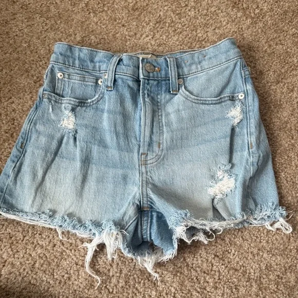 Madewell The Perfect Jean Short Destroyed Edition Distressed Shorts - Picture 2 of 3